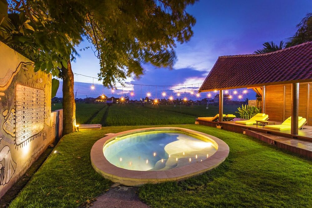 Big Brother Surf Inn Canggu  Exterior photo