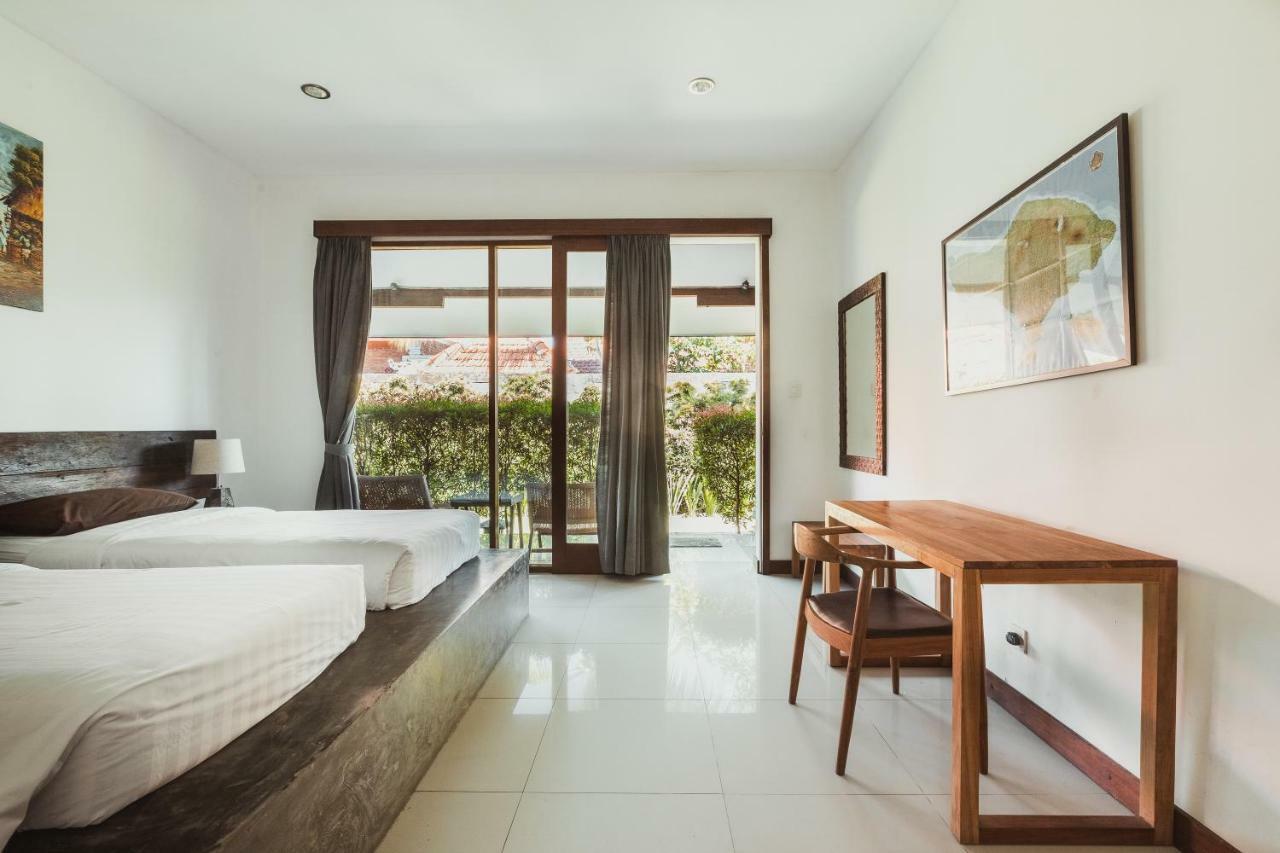 Big Brother Surf Inn Canggu  Exterior photo